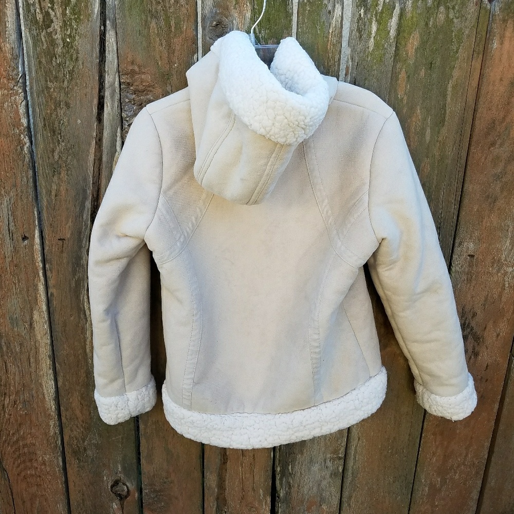KC Collections Jacket - Picture 3 of 4